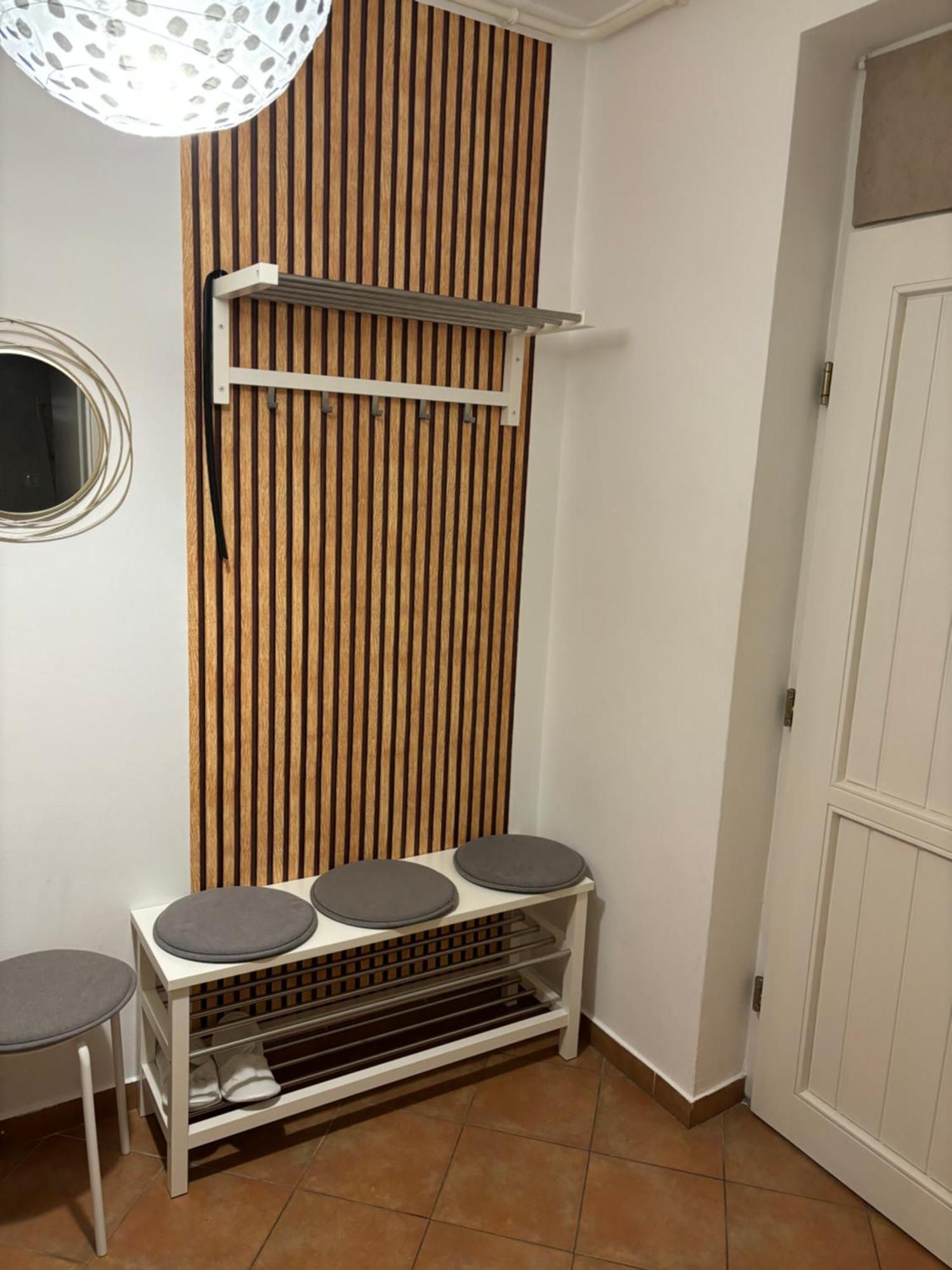 Gyoengy Apartman Sopron Exterior foto